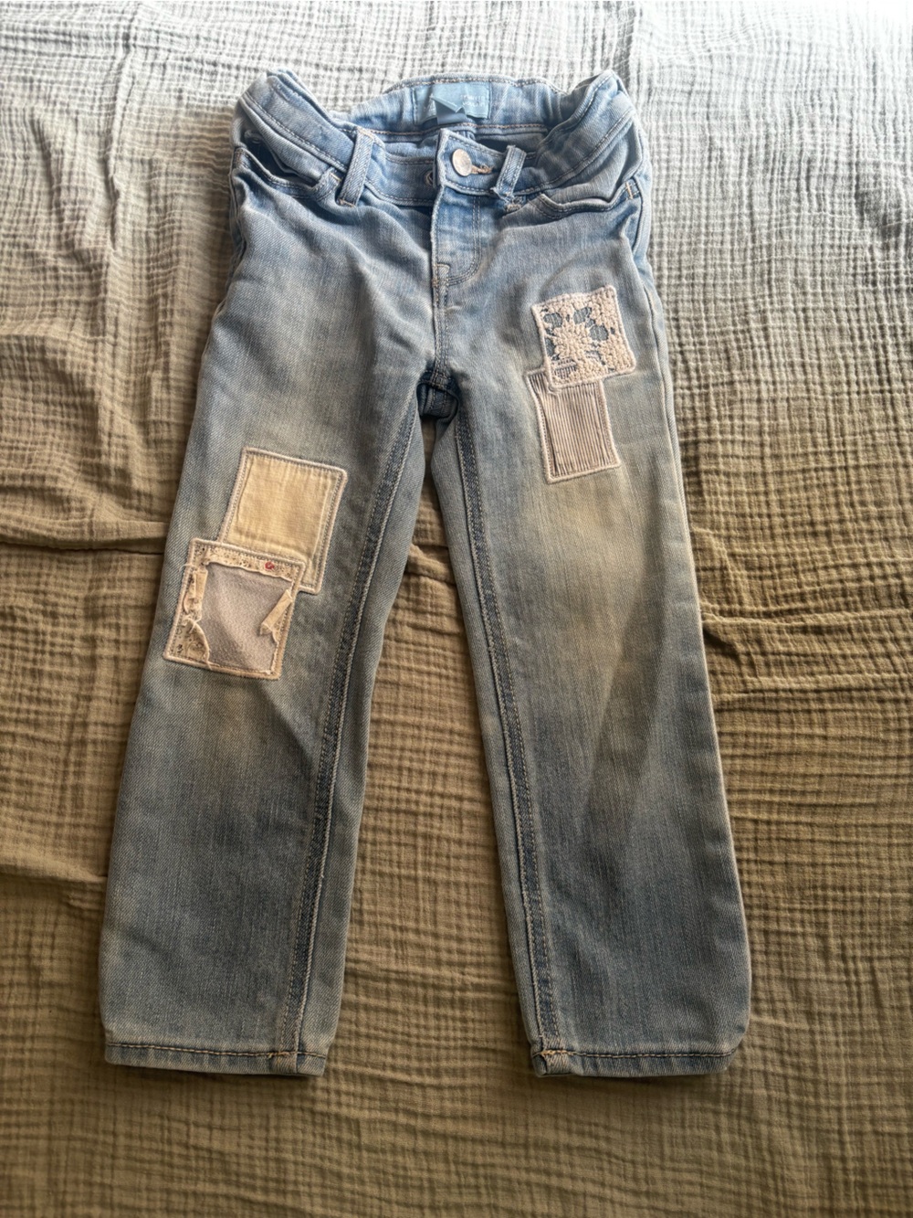 Girls size 3T GAP jeans bundle - Picture 2 of 9